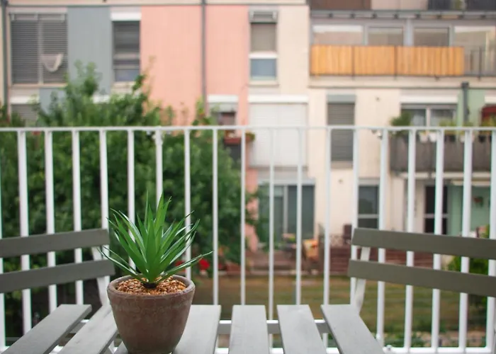 Flat2Go Modern Apartments - Harmony Of City And Nature